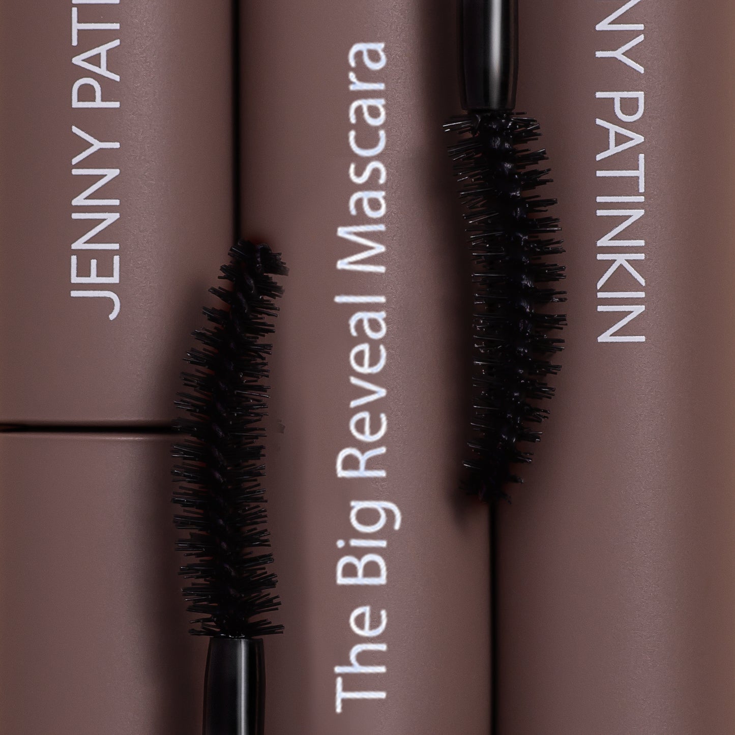 The Big Reveal Fluff and Hold Volumizing Mascara