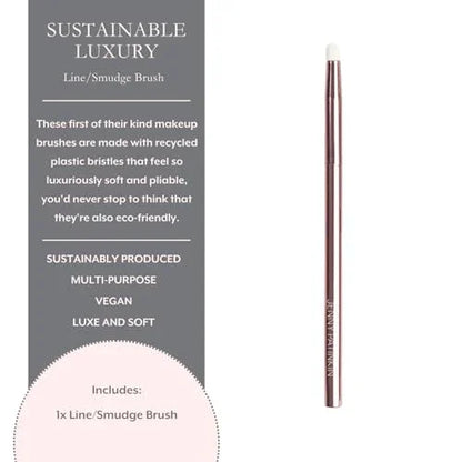 Sustainable Luxury Line/Smudge Brush