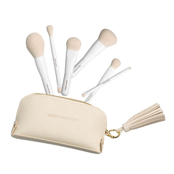  Atelier Blanc Travel Makeup Brush brush set with six Fude-style brushes
