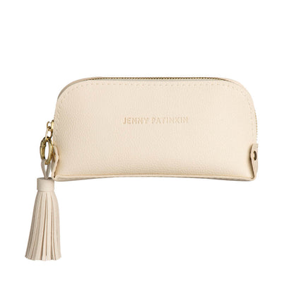 travel case with removable tassel charm from the Atelier Blanc Travel Makeup Brush Set