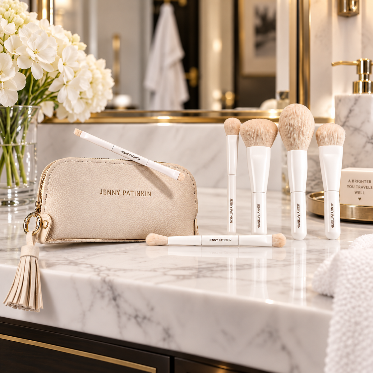 Atelier Blanc, A Travel Brush Collection