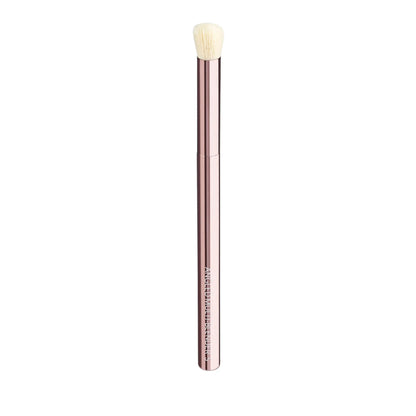 Sustainable Luxury Angled Multi-Blender Brush S