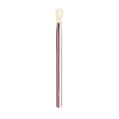 Sustainable Luxury Crease Brush