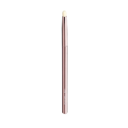 Sustainable Luxury Line/Smudge Brush