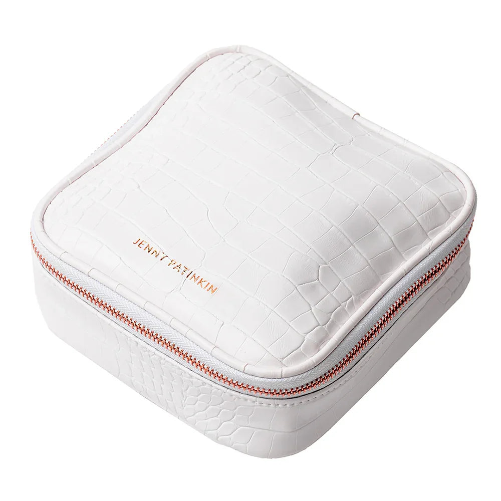 Urgent Care Cloths Made with Activated Charcoal